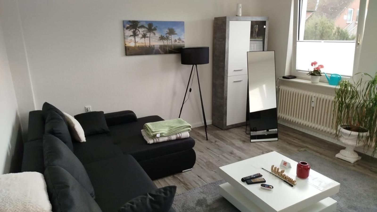 Schoene Ferienwohnung/Pendlerwohnung Uelzen Buitenkant foto